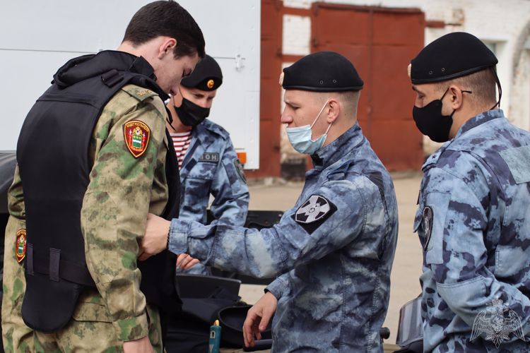 В Благовещенске состоялось торжественное построение личного состава специальных подразделений Управления Росгвардии по Амурской области
