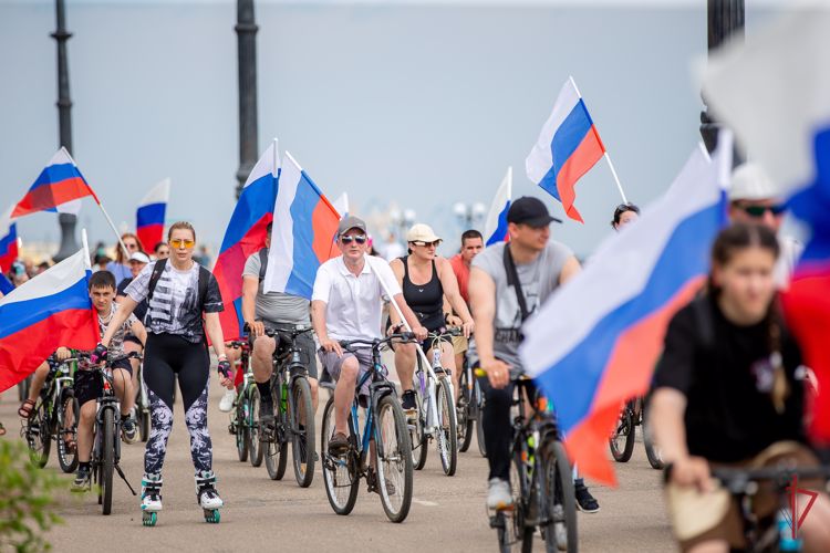 В День России сотрудники Росгвардии приняли участие в общегородских мероприятиях