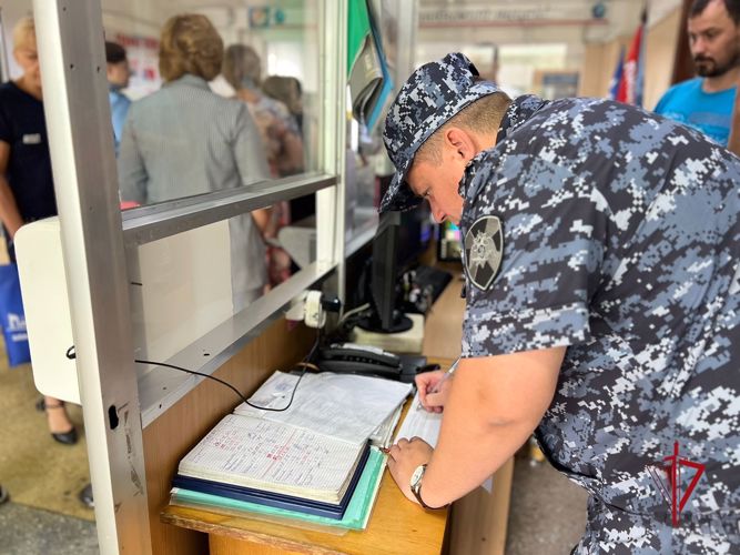 Росгвардия в Амурской области приняла участие в учениях по антитеррористической защищенности и оценке готовности образовательных организаций к началу нового учебного года