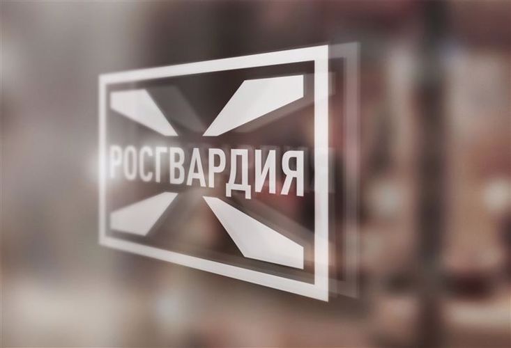 В городе Белогорске сотрудники вневедомственной охраны Росгвардии задержали мужчин, при которых находились наркотические вещества