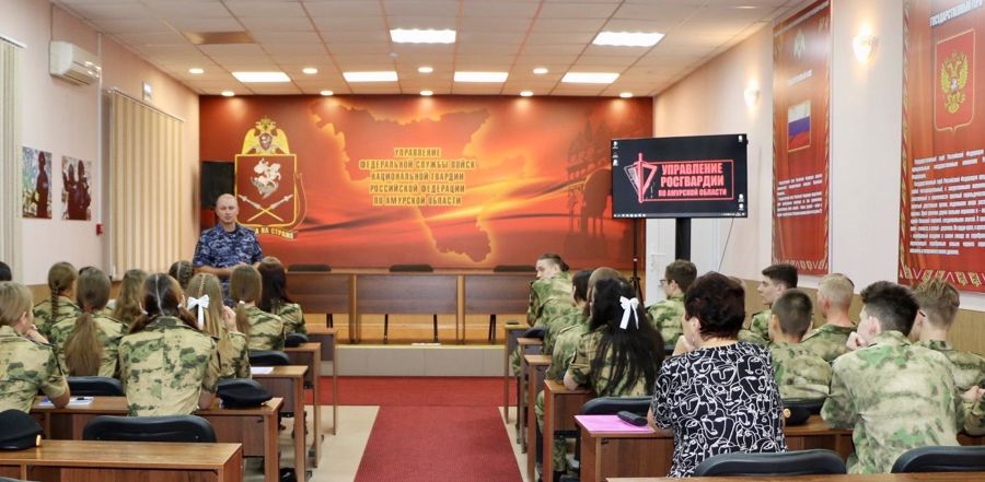 Вводные занятия для нового набора класса Росгвардии  прошли в Управлении Росгвардии по Амурской области