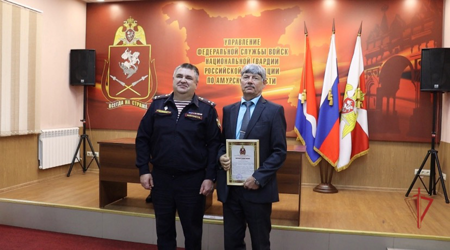 Ветеранов войск правопорядка чествовали в Амурской области