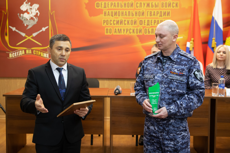  «Наставником месяца»  стал офицер Росгвардии в Благовещенске