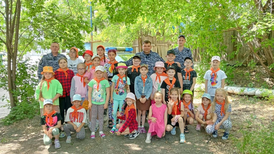 Сотрудники вневедомственной охраны Росгвардии провели мероприятия в рамках акции «Каникулы с Росгвардией»