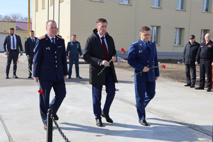В День войск национальной гвардии Российской Федерации сотрудников и военнослужащих Росгвардии поздравили в Амурской области