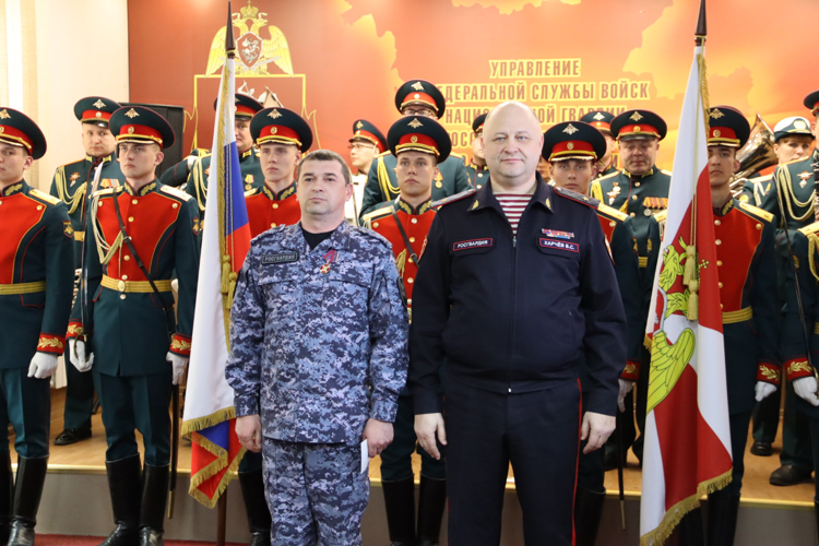В День войск национальной гвардии Российской Федерации сотрудников и военнослужащих Росгвардии поздравили в Амурской области