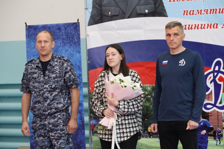 В Благовещенске проходит Чемпионат по мини-футболу  посвященный памяти сотрудника вневедомственной охраны Александра Калинина