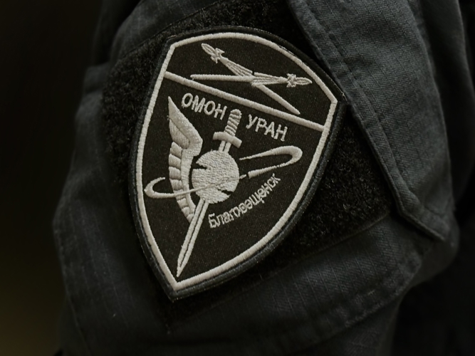 В Амурской области сотрудник ОМОН предотвратил происшествие на дороге