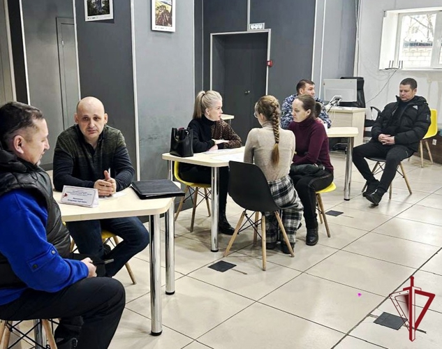 Сотрудники вневедомственной охраны приняли участие  в ярмарках вакансий