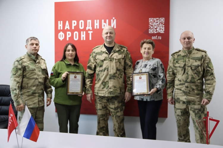 Начальник Управления Росгвардии генерал-майор полиции Виталий Харчёв встретился с руководителем «Народного фронта» в Амурской области