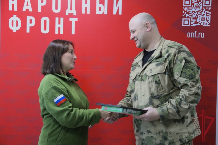 Начальник Управления Росгвардии генерал-майор полиции Виталий Харчёв встретился с руководителем «Народного фронта» в Амурской области