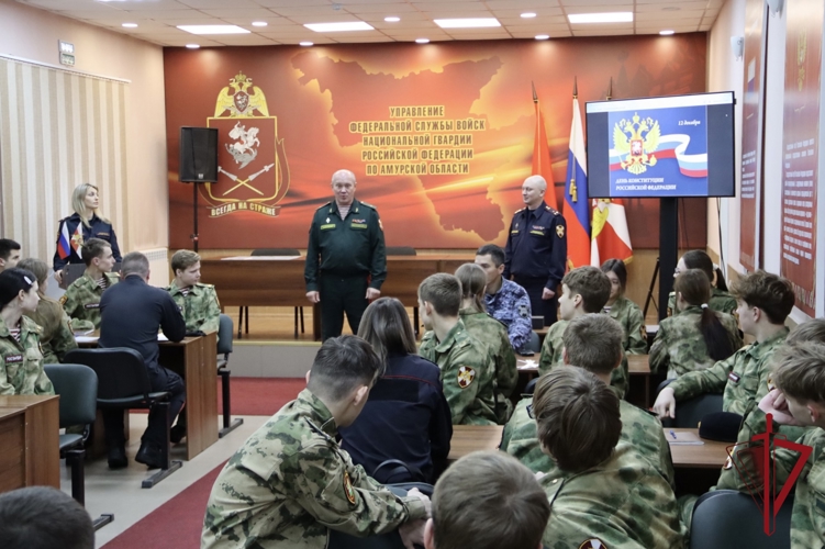 В День Конституции в Управлении Росгвардии по Амурской области прошла интеллектуальная игра-викторина