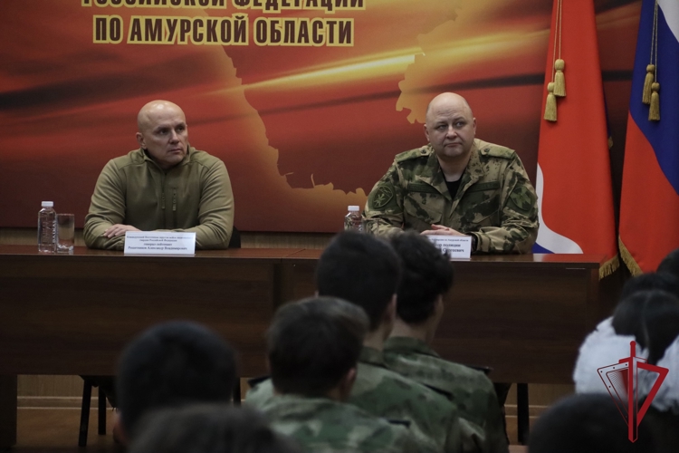 Командующий Восточным округом Росгвардии посетил подразделения ведомства в Приамурье