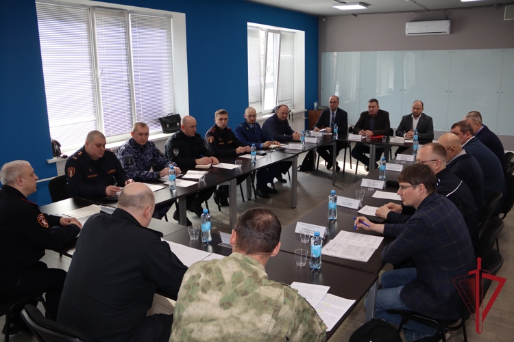Противодействие новым видам актов незаконного вмешательства в деятельность критически важных объектов обсудили в ходе семинара в Благовещенске