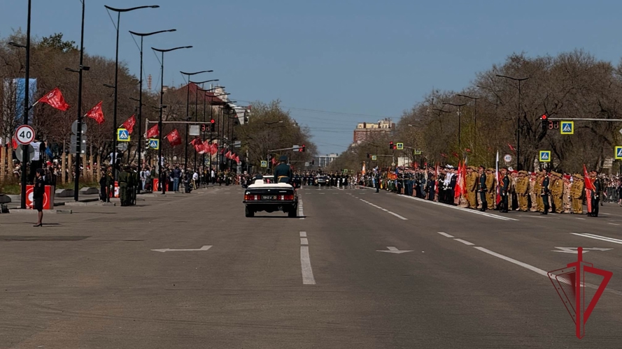 Начальник Управления Росгвардии принял участие  в торжественном прохождении войск Благовещенского гарнизона